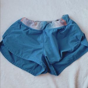 ⚡️purple ivivva shorts⚡️